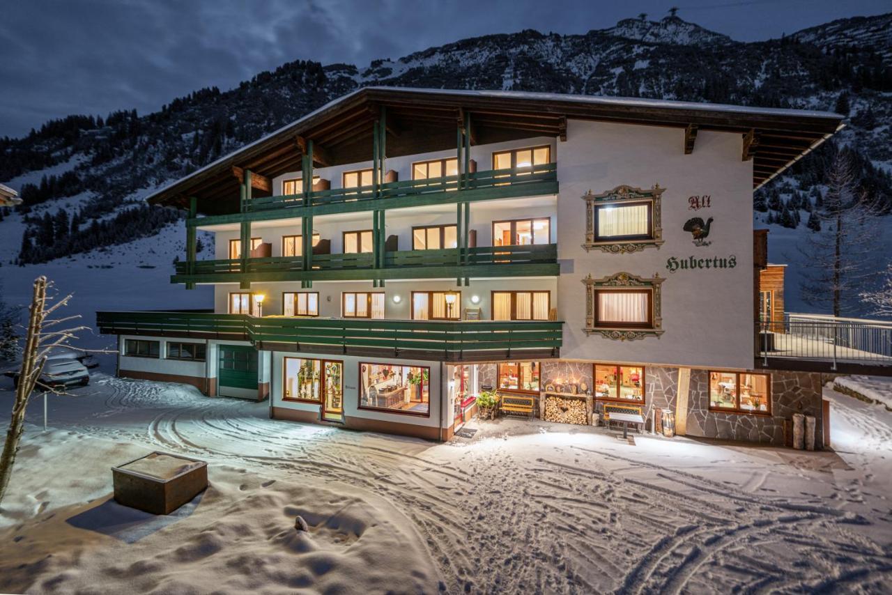 Hubertus, 3 Sterne Superior Hotel Lech am Arlberg Eksteriør billede