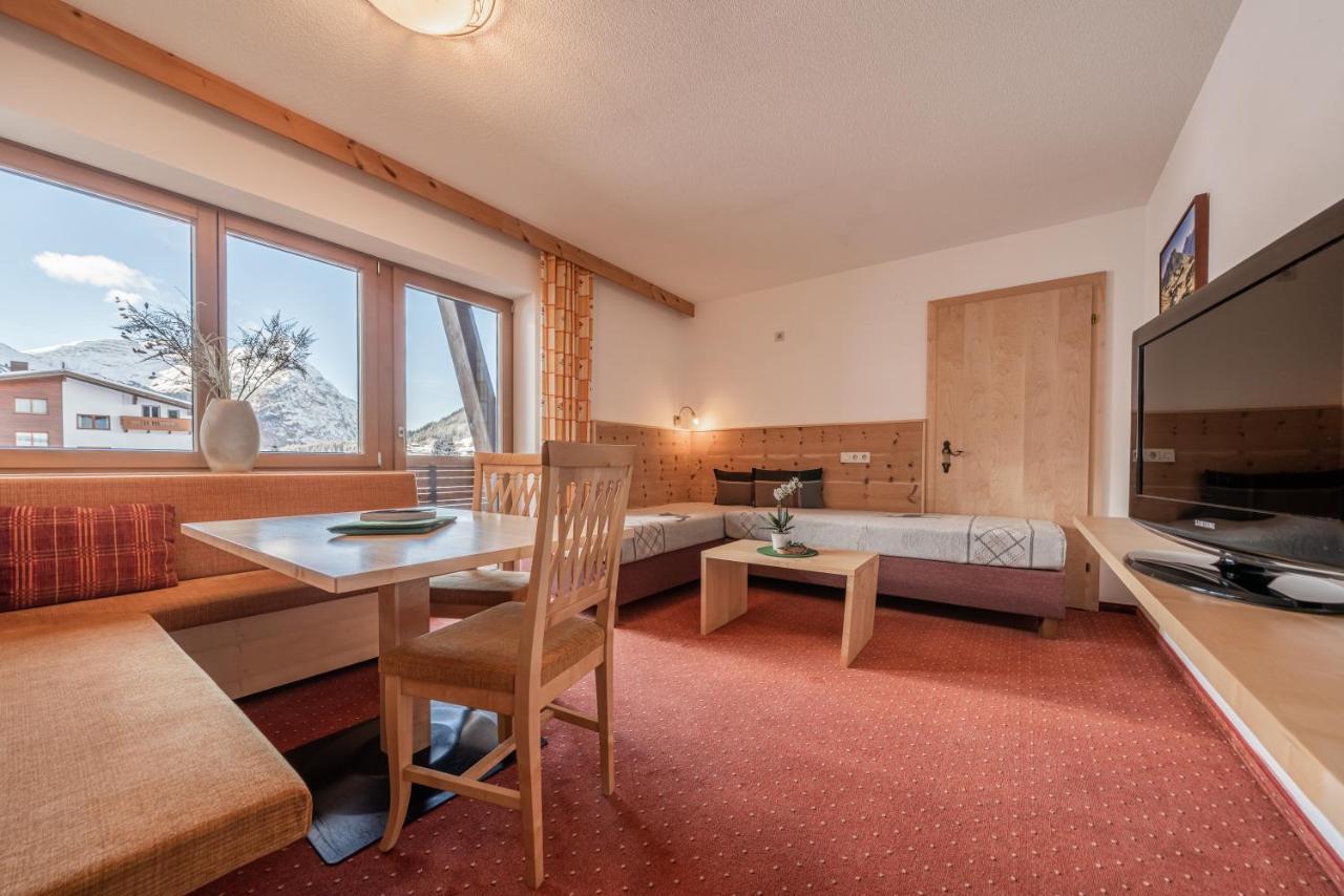 Hubertus, 3 Sterne Superior Hotel Lech am Arlberg Eksteriør billede